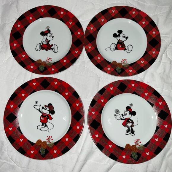 NEW DISNEY MICKEY MINNIE MOUSE RED PLAID SNOWFLAKE 4 APPETIZER PLATES - Picture 1 of 7